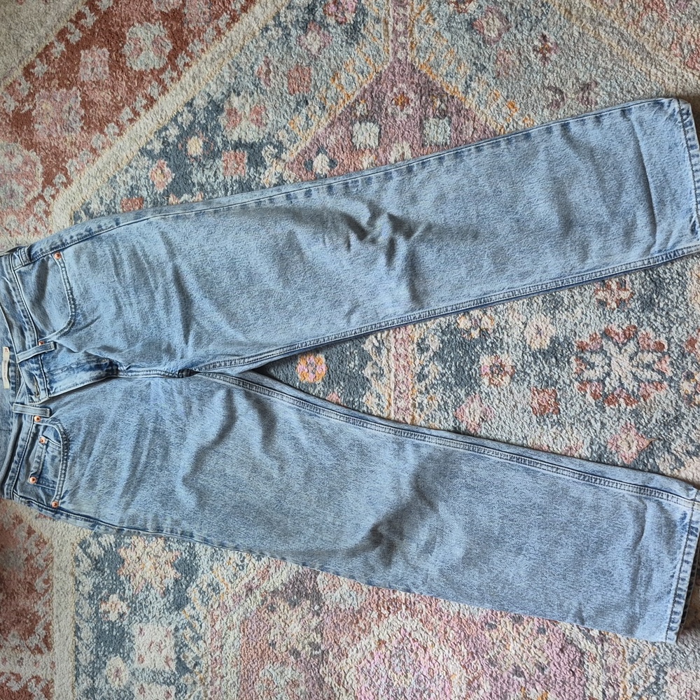Levi Low Pro Straight